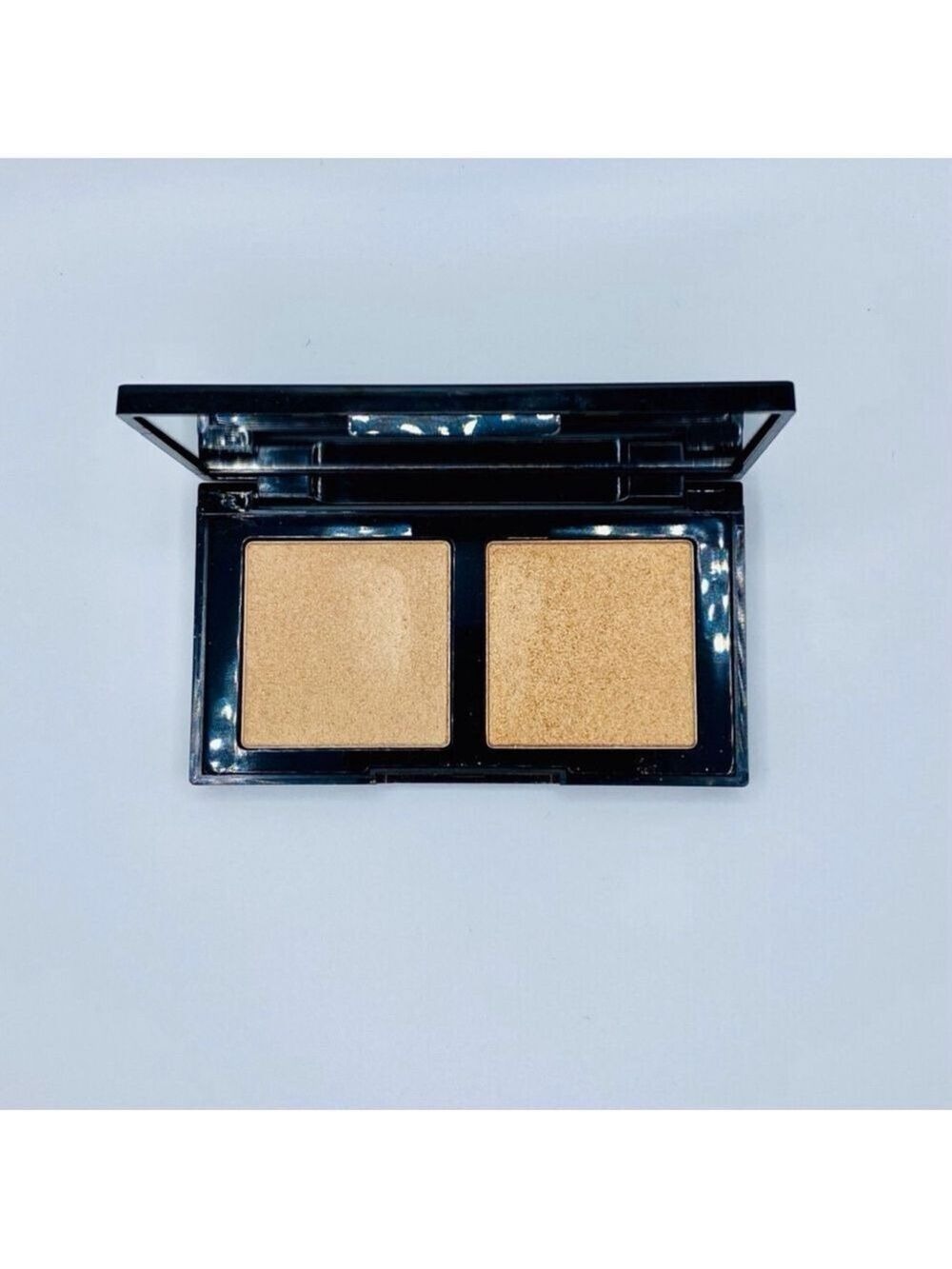 Laura Geller Illuminator Duo Heart of Gold